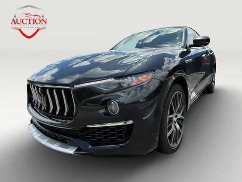 Used 2019 Maserati Levante S GranLusso AWD/4WD image 1
