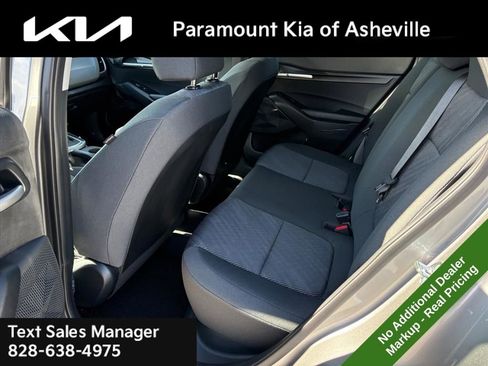 New 2026 Kia Seltos LX image 18