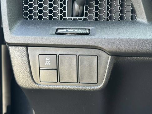 Used 2024 Honda CR-V LX image 17