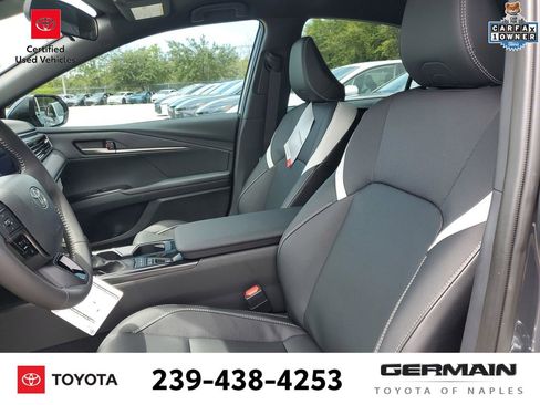 Used 2025 Toyota Camry SE FWD image 20