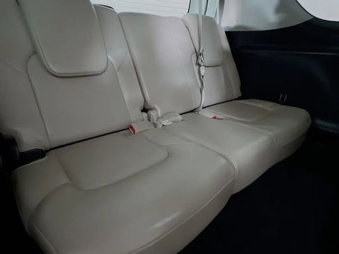Used 2019 Nissan Armada SL w/ Premium Package AWD/4WD image 29