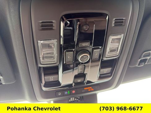 New 2026 Chevrolet Tahoe High Country AWD/4WD image 17