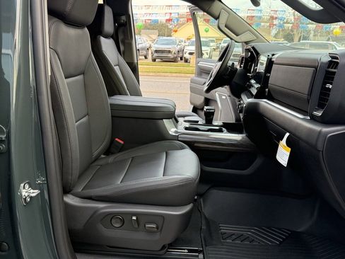 New 2026 Chevrolet Silverado 1500 LTZ w/ Z71 Off-Road Package image 36