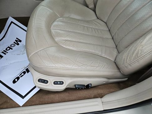 Used 2000 Chrysler 300M FWD image 19