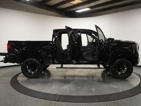 New 2026 GMC Sierra 1500 AT4 w/ AT4 Premium Package AWD/4WD image 13
