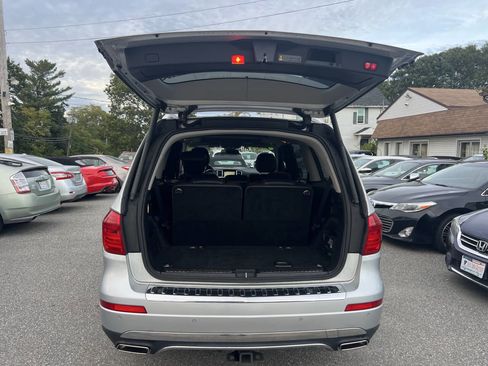 Used 2016 Mercedes-Benz GL 450 4MATIC image 16