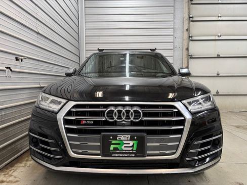 Used 2018 Audi SQ5 Prestige w/ Prestige Package image 2