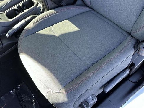 Used 2024 Jeep Gladiator Rubicon w/ Technology Group image 13