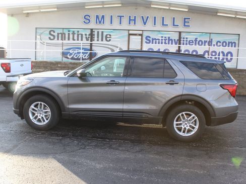 New 2026 Ford Explorer Active AWD/4WD image 5