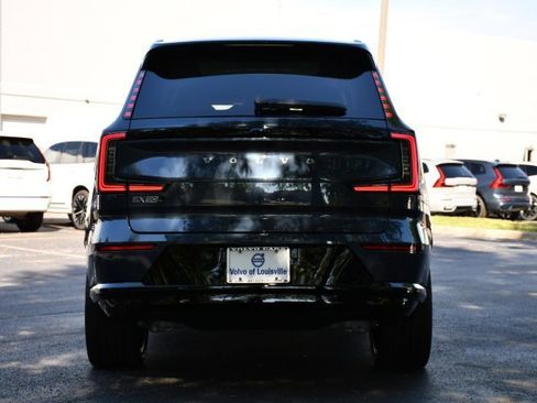 New 2025 Volvo EX90 Ultra w/ Protection Package Premier image 6