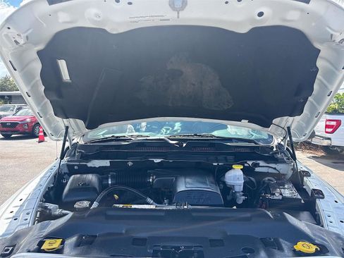 Used 2022 RAM 1500 Express image 33