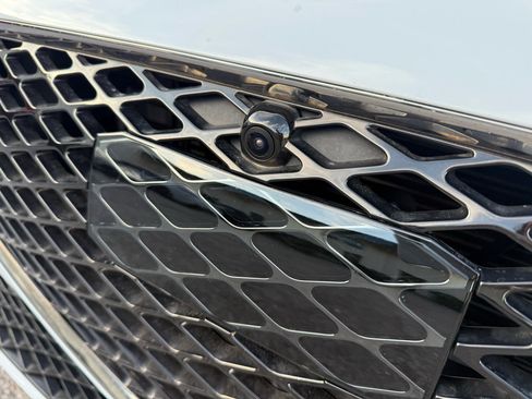 Used 2022 Genesis G70 3.3T image 53