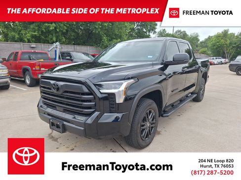 Used 2026 Toyota Tundra SR5 AWD/4WD image 1
