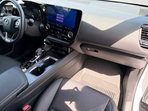 Used 2024 Lexus NX 350 AWD image 27