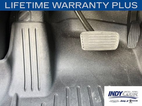 Used 2025 Chevrolet Silverado 2500 Custom w/ Custom Value Package AWD/4WD image 22