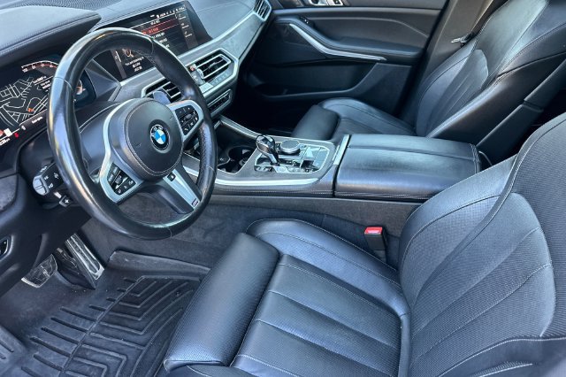 Used 2022 BMW X5 xDrive40i w/ M Sport Package AWD/4WD image 9