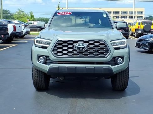 Certified 2023 Toyota Tacoma TRD Off-Road AWD/4WD image 2