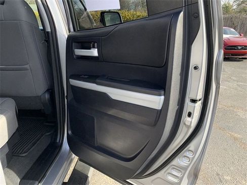 Used 2016 Toyota Tundra SR5 image 11