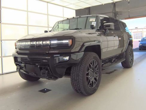 Used 2025 GMC Hummer EV 2X AWD/4WD image 2