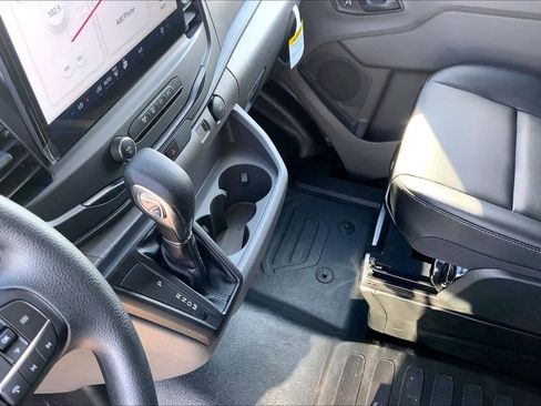 New 2026 Ford Transit 250 148 Medium Roof w/ Load Area Protection Package image 7