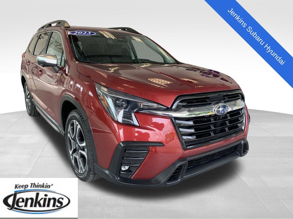 Used 2023 Subaru Ascent Limited w/ Technology Package AWD/4WD image 1