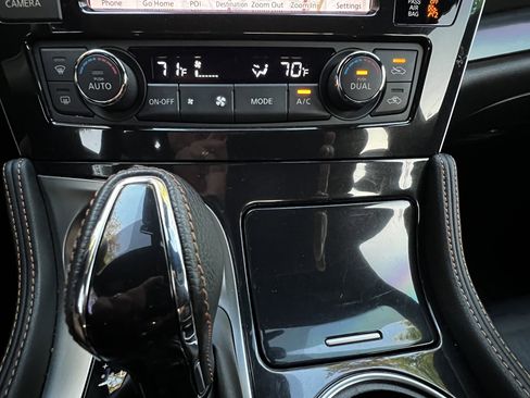 Used 2023 Nissan Maxima SR w/ Sport Mat Group image 27