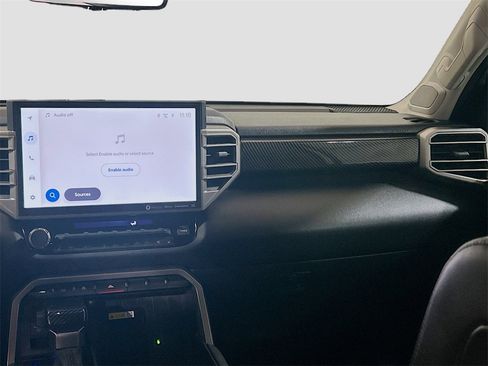 Used 2023 Toyota Tundra Limited image 21