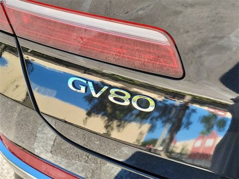 Used 2022 Genesis GV80 2.5T w/ Advanced Package 02 image 7