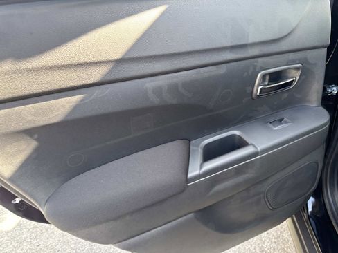 New 2026 Mitsubishi Outlander Sport LE image 12