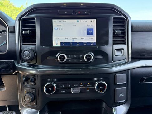 Used 2022 Ford F150 XLT w/ Equipment Group 301A Mid AWD/4WD image 18