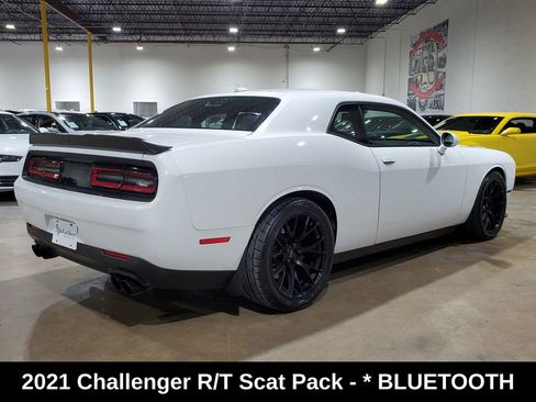 Used 2021 Dodge Challenger R/T Scat Pack w/ Plus Package image 10