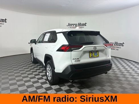 Used 2023 Toyota RAV4 LE image 9