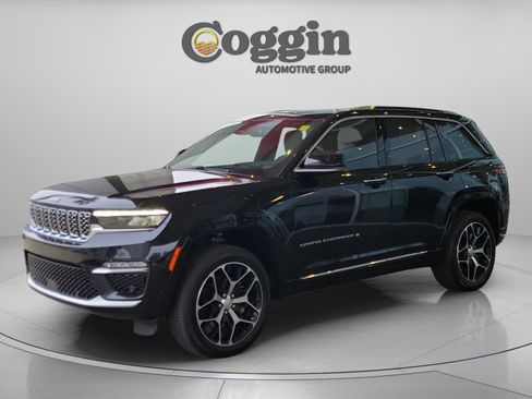 Used 2022 Jeep Grand Cherokee Summit AWD/4WD image 1
