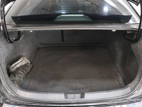 Used 2019 Volkswagen Jetta SE FWD image 31