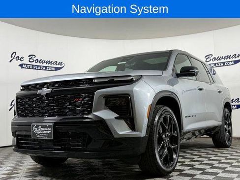 New 2026 Chevrolet Traverse RS image 2