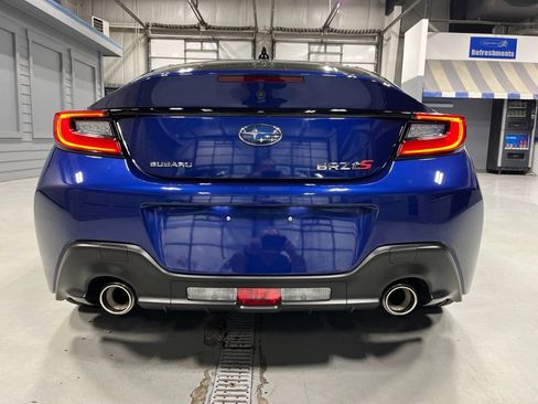 Used 2024 Subaru BRZ tS RWD image 8