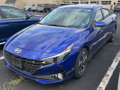 Used 2023 Hyundai Elantra Limited w/ Cargo Package