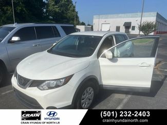 Used 2019 Nissan Rogue Sport S FWD video 1