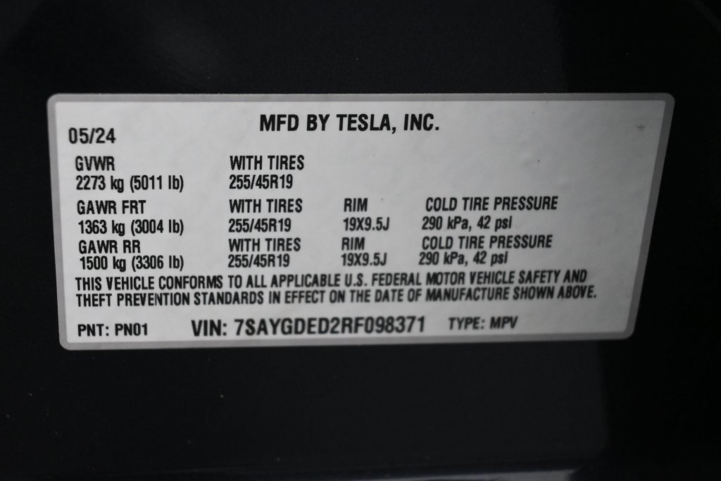 Used 2024 Tesla Model Y Long Range RWD image 20