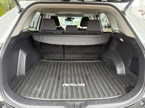 Certified 2024 Toyota RAV4 XLE w/ Convenience Package AWD/4WD image 10