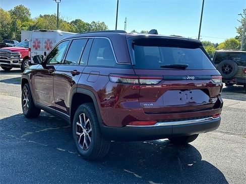 New 2025 Jeep Grand Cherokee Limited image 5