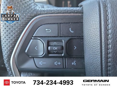 Used 2025 Toyota Tacoma SR5 AWD/4WD image 24
