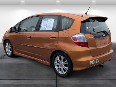 Used 2011 Honda Fit Sport image 3