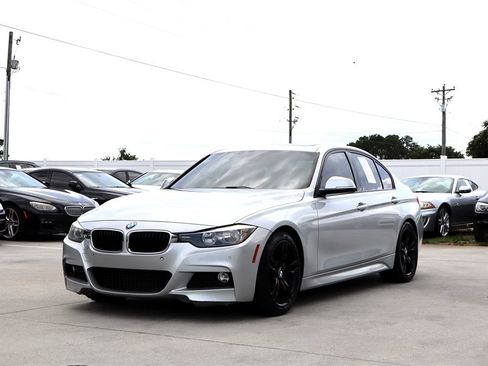 Used 2015 BMW 328i Sedan RWD image 3