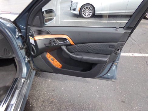 Used 2004 Mercedes-Benz S 55 AMG image 27