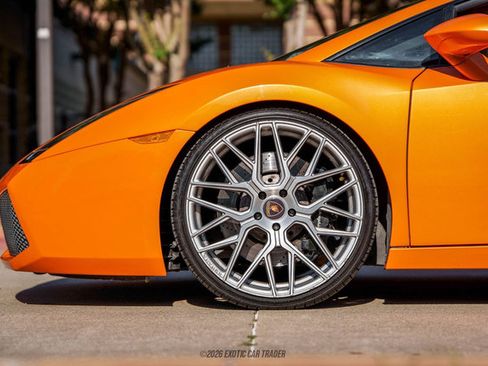 Used 2004 Lamborghini Gallardo AWD/4WD image 4