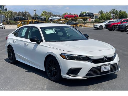 Used 2023 Honda Civic Sport image 8