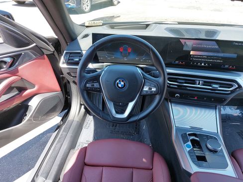 Used 2024 BMW i4 eDrive35 w/ Premium Package RWD image 16