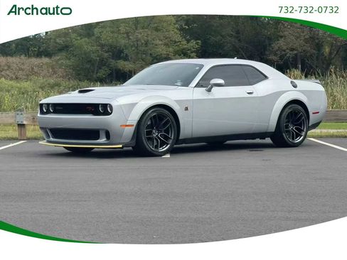 Used 2019 Dodge Challenger R/T Scat Pack image 1