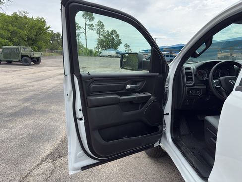 New 2026 RAM 1500 Tradesman AWD/4WD image 12